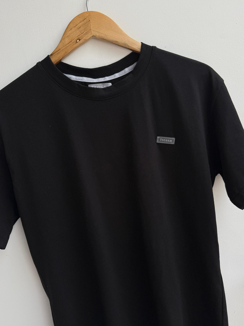 CAMISETA APLIQUE TRESSA