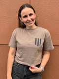 CAMISETA TIPO CROP BOLSILLO EN PEDRERÍA