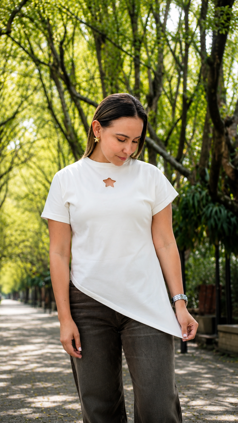 CAMISETA ESTRELLA CORTE ASIMÉTRICO