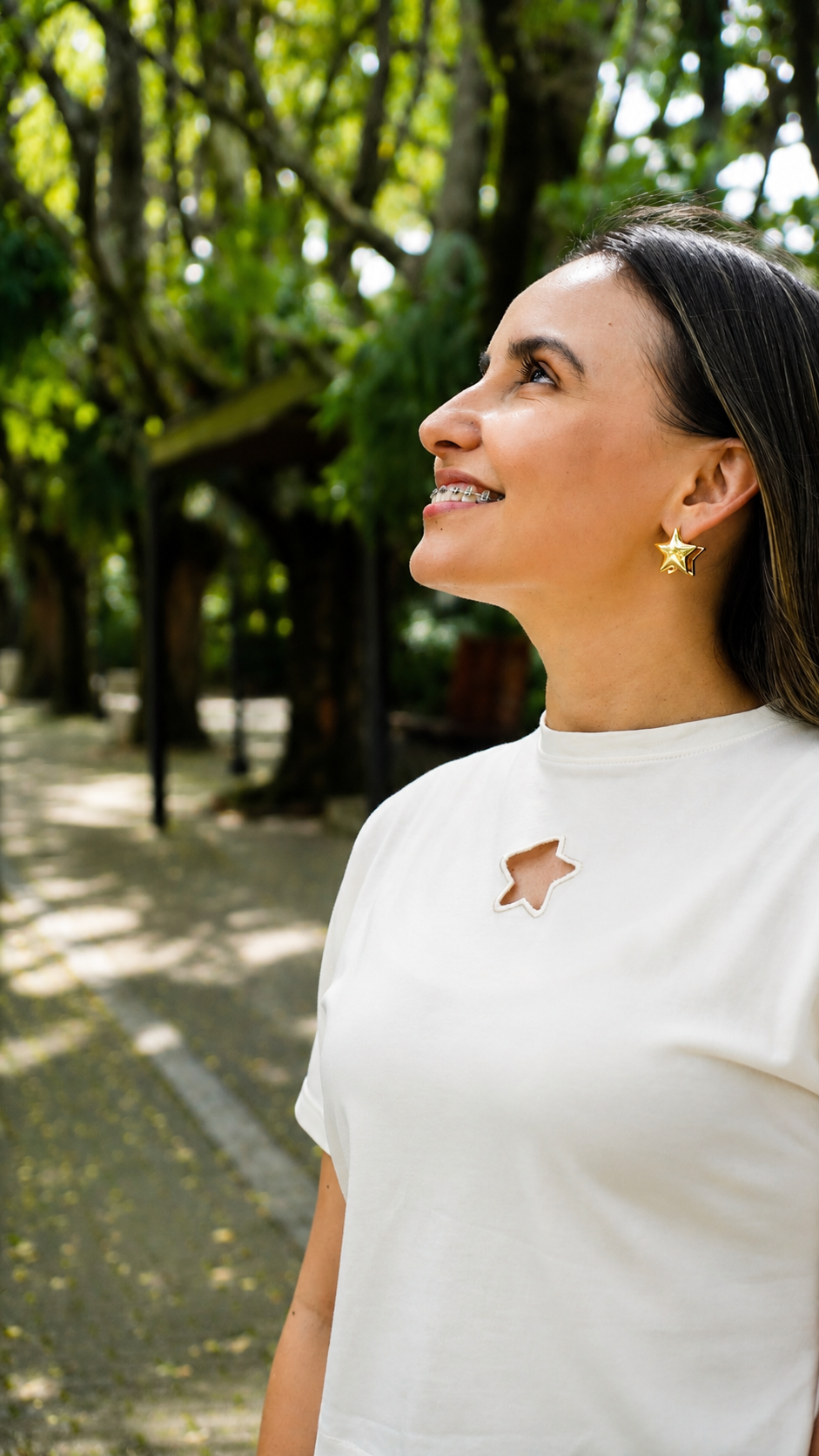 CAMISETA ESTRELLA CORTE ASIMÉTRICO