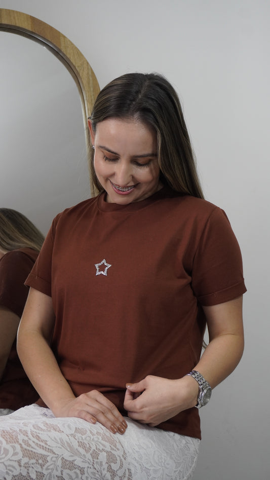 CAMISETA ESTRELLA EN PEDRERÍA