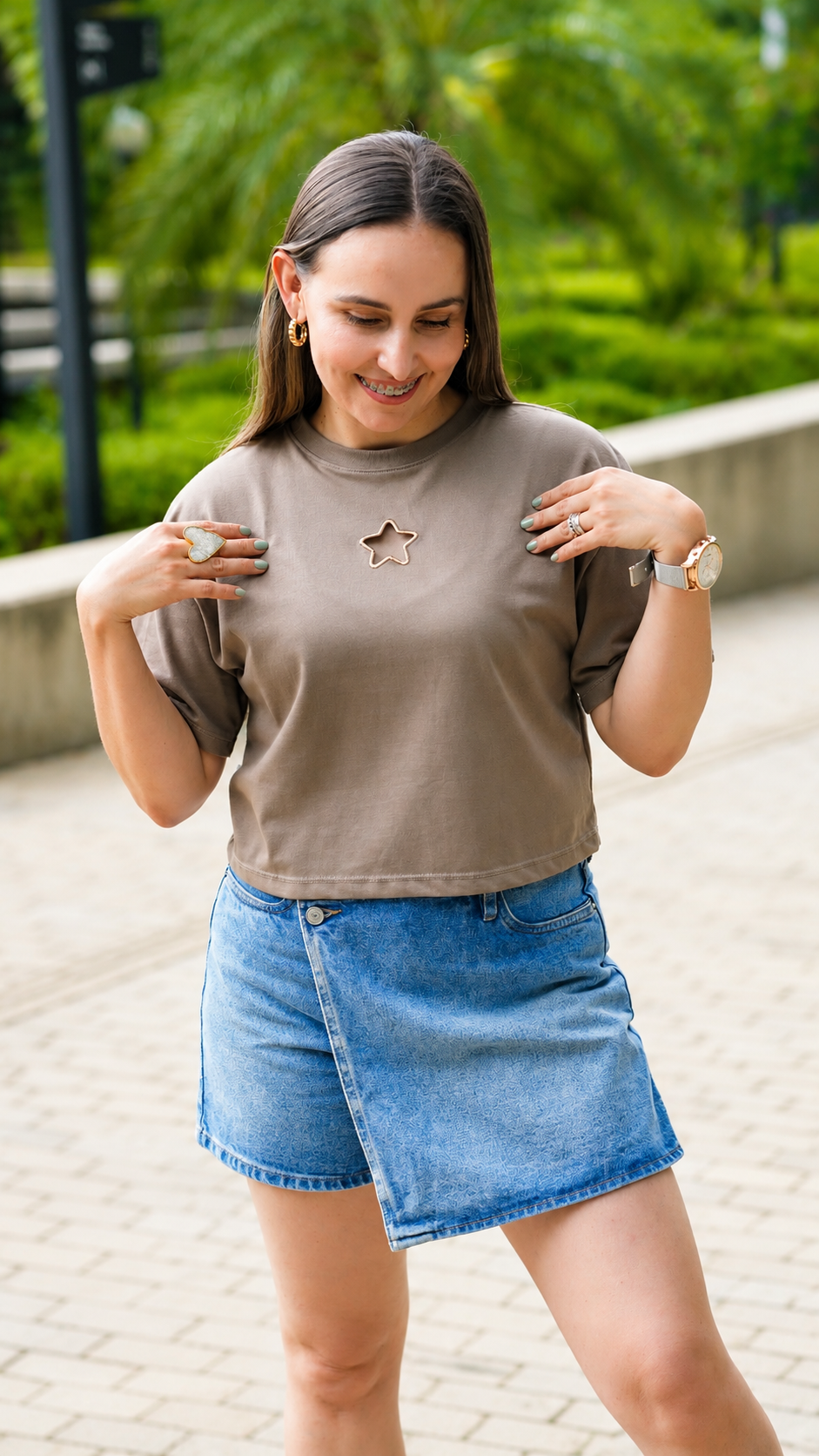 CAMISETA TIPO CROP ESTRELLA