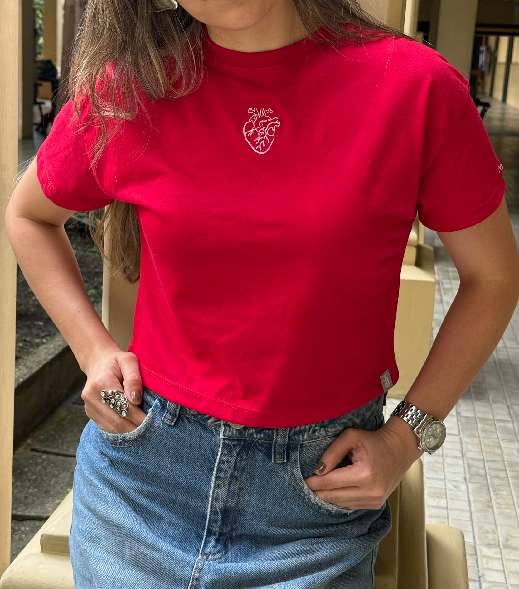 CAMISETA CROP CORAZON ANATÓMICO