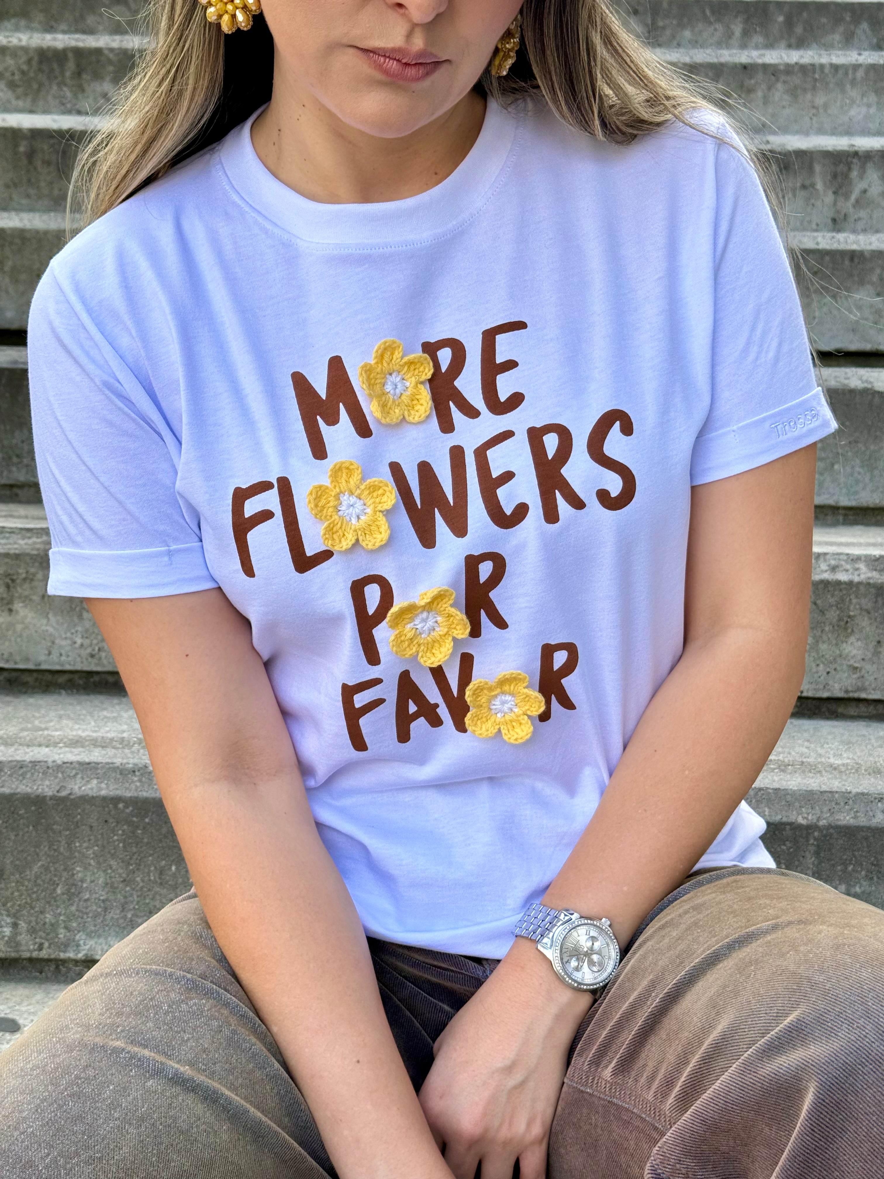 MÁS FLORES POR FAVOR