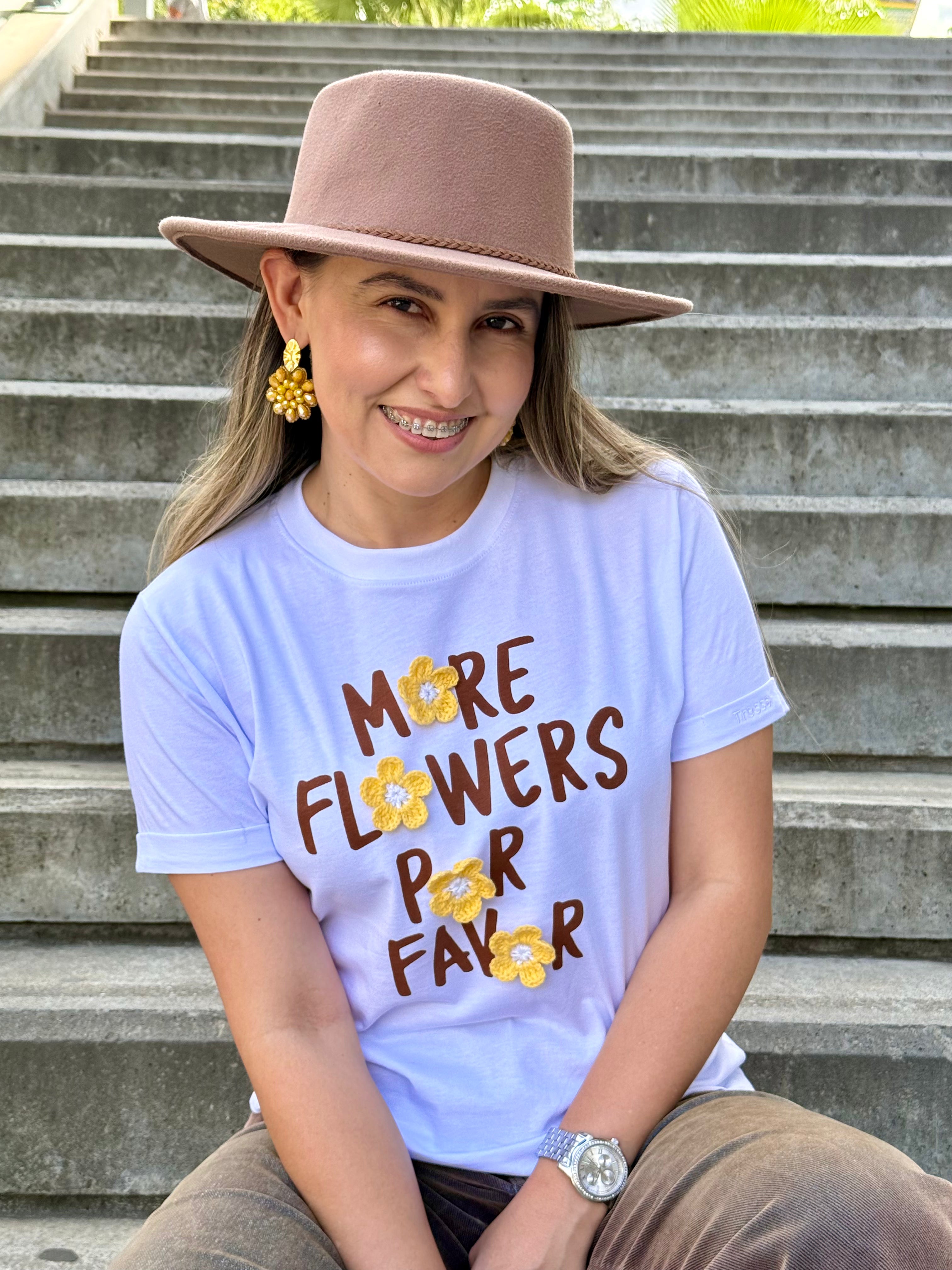 MÁS FLORES POR FAVOR