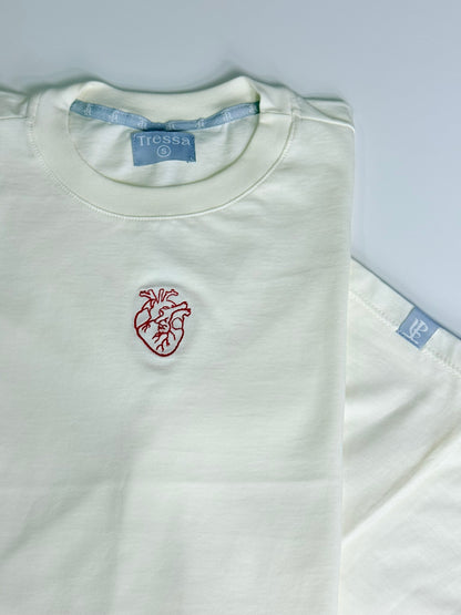 CAMISETA BORDADA A MAQUINA CORAZÓN ANATÓMICO