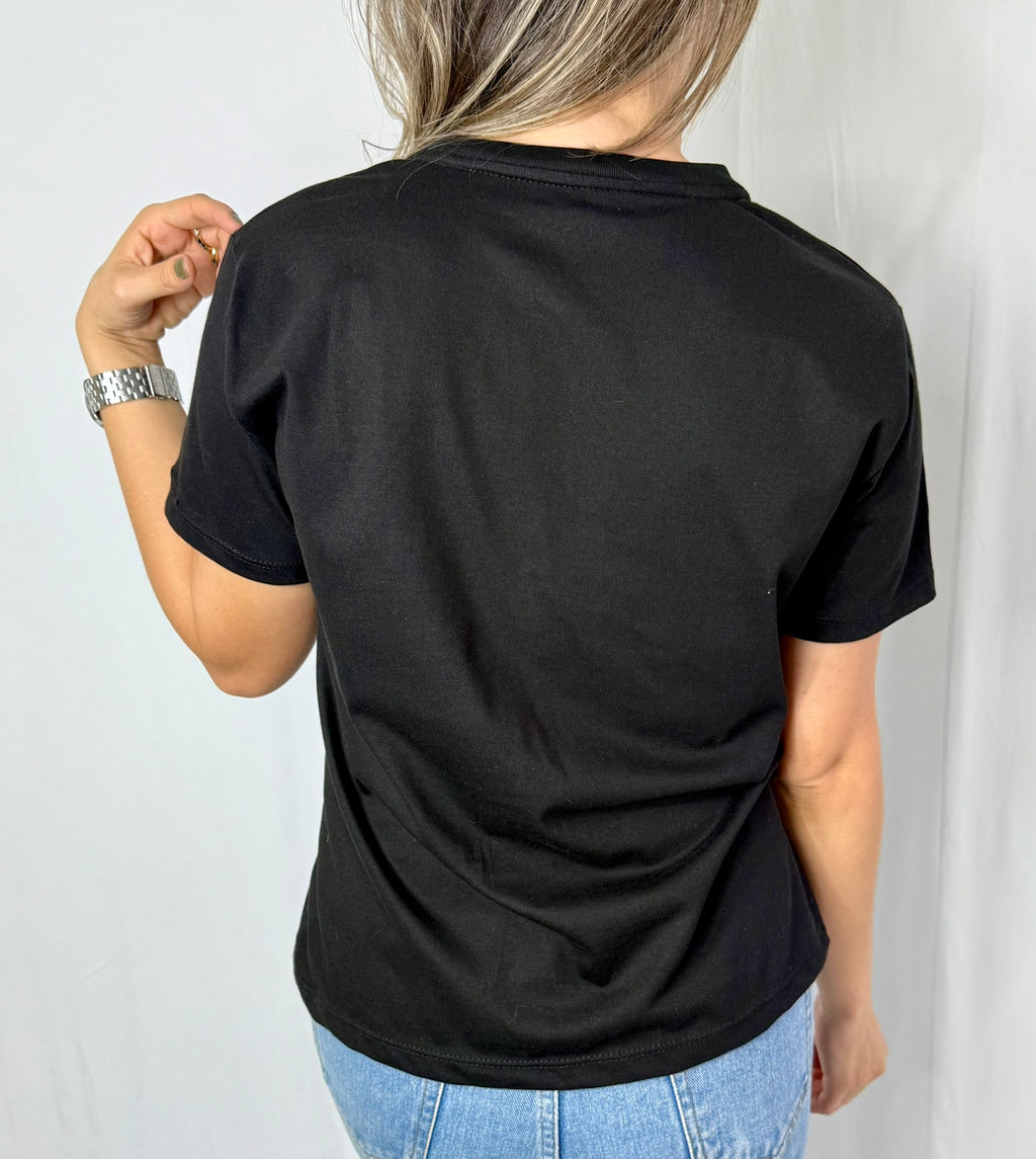 CAMISETA CLÁSICA CUELLO REDONDO