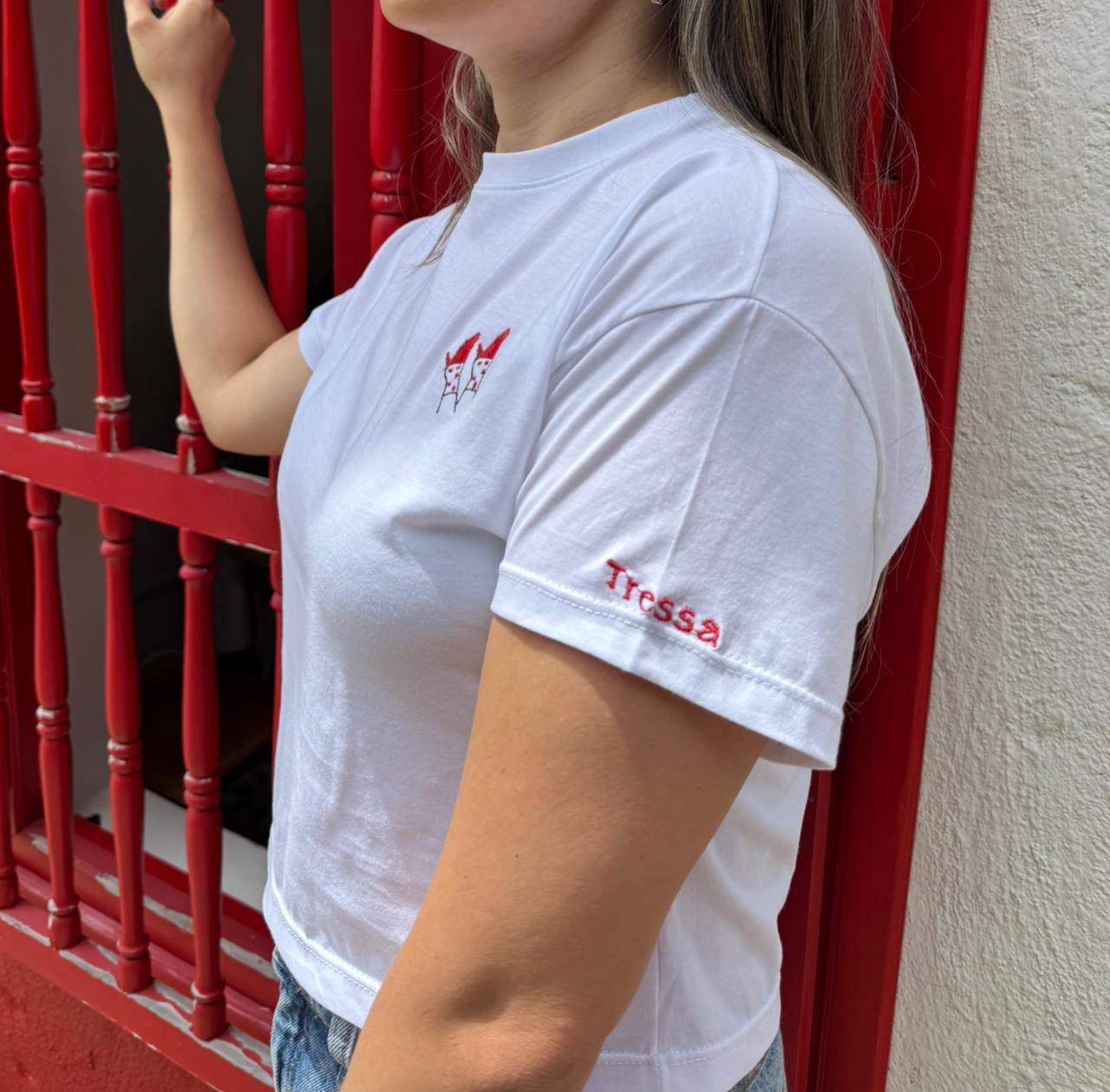 CAMISETA TIPO CROP TACONES