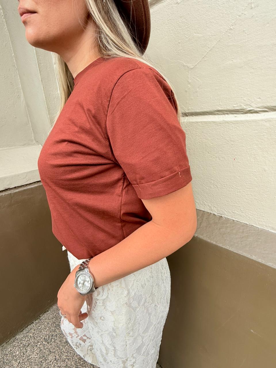 CAMISETA ESTRELLA EN PEDRERÍA