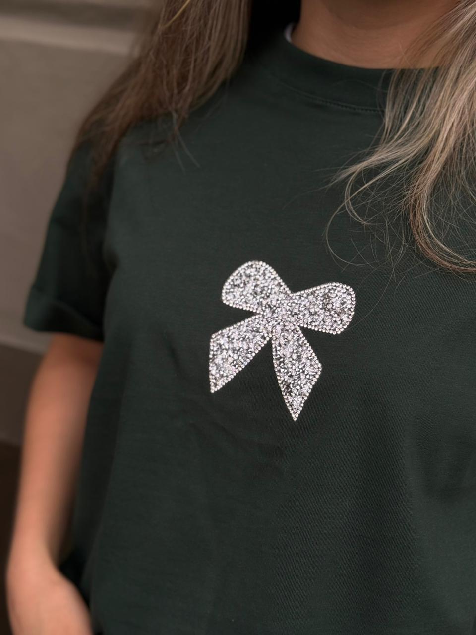 CAMISETA MOÑO EN PEDRERÍA