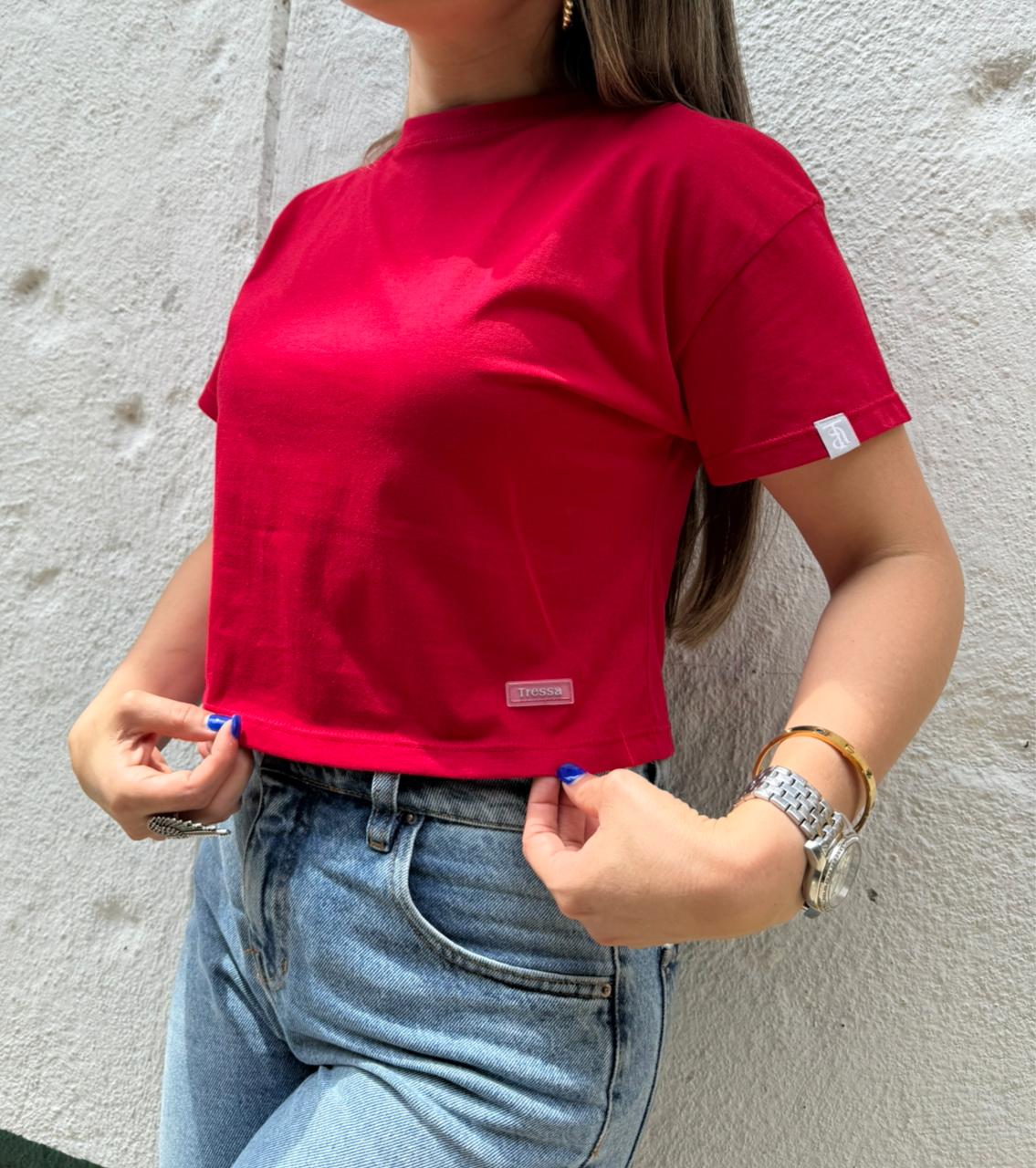 CAMISETA TIPO CROP CLÁSICAS